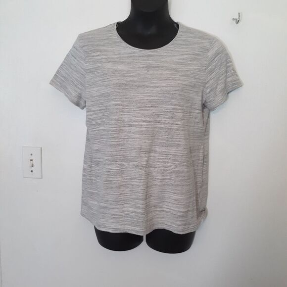 Croft & Barrow classic gray tee - Picture 1 of 3